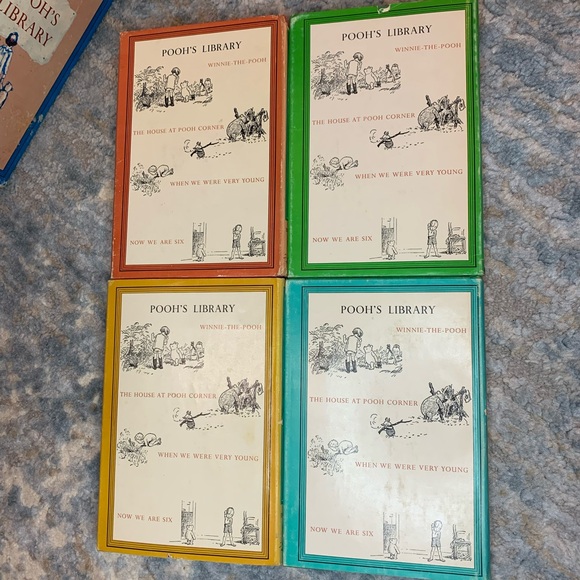 Pooh's Library by A.A. Milne, Illustrated by Ernest H. Shepard, Vintage 1961 - Picture 4 of 8